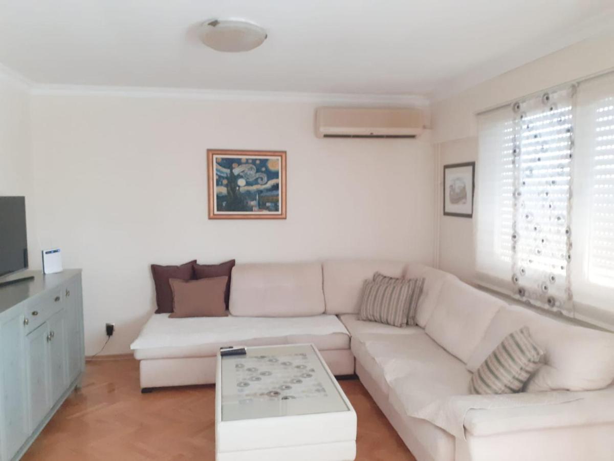 Spacious 80M2 Apartment In The Center Любушки Экстерьер фото