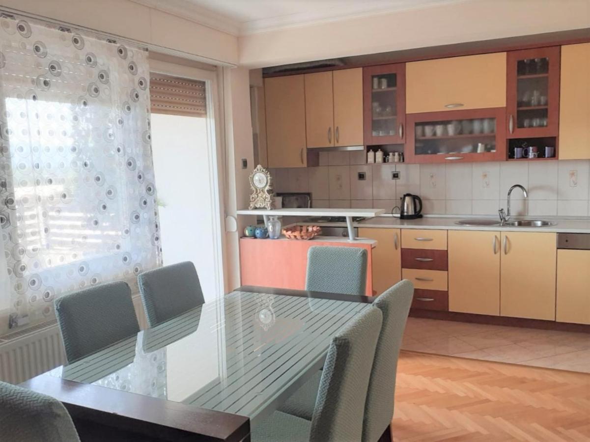 Spacious 80M2 Apartment In The Center Любушки Экстерьер фото